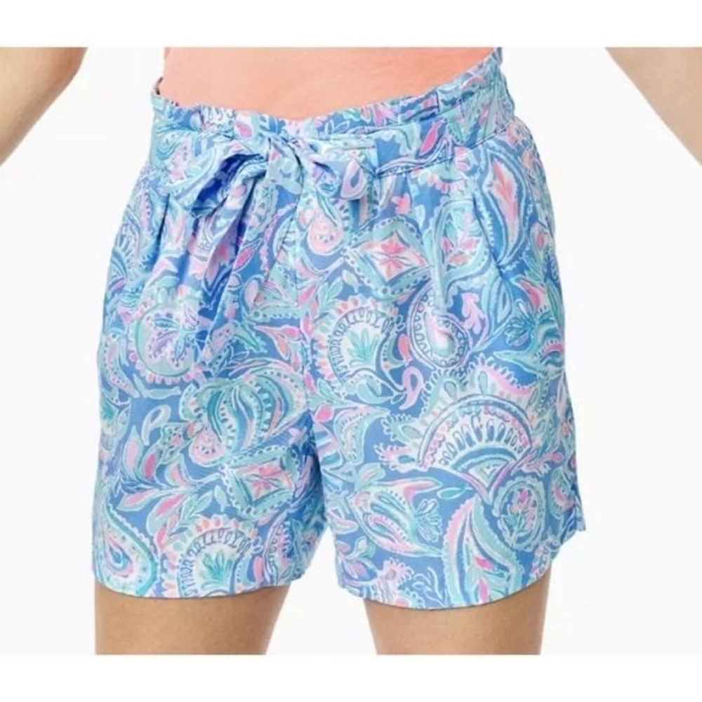 Lilly Pultizer Kaylene Shorts In Zanzibar Blue Fish Kiss Print